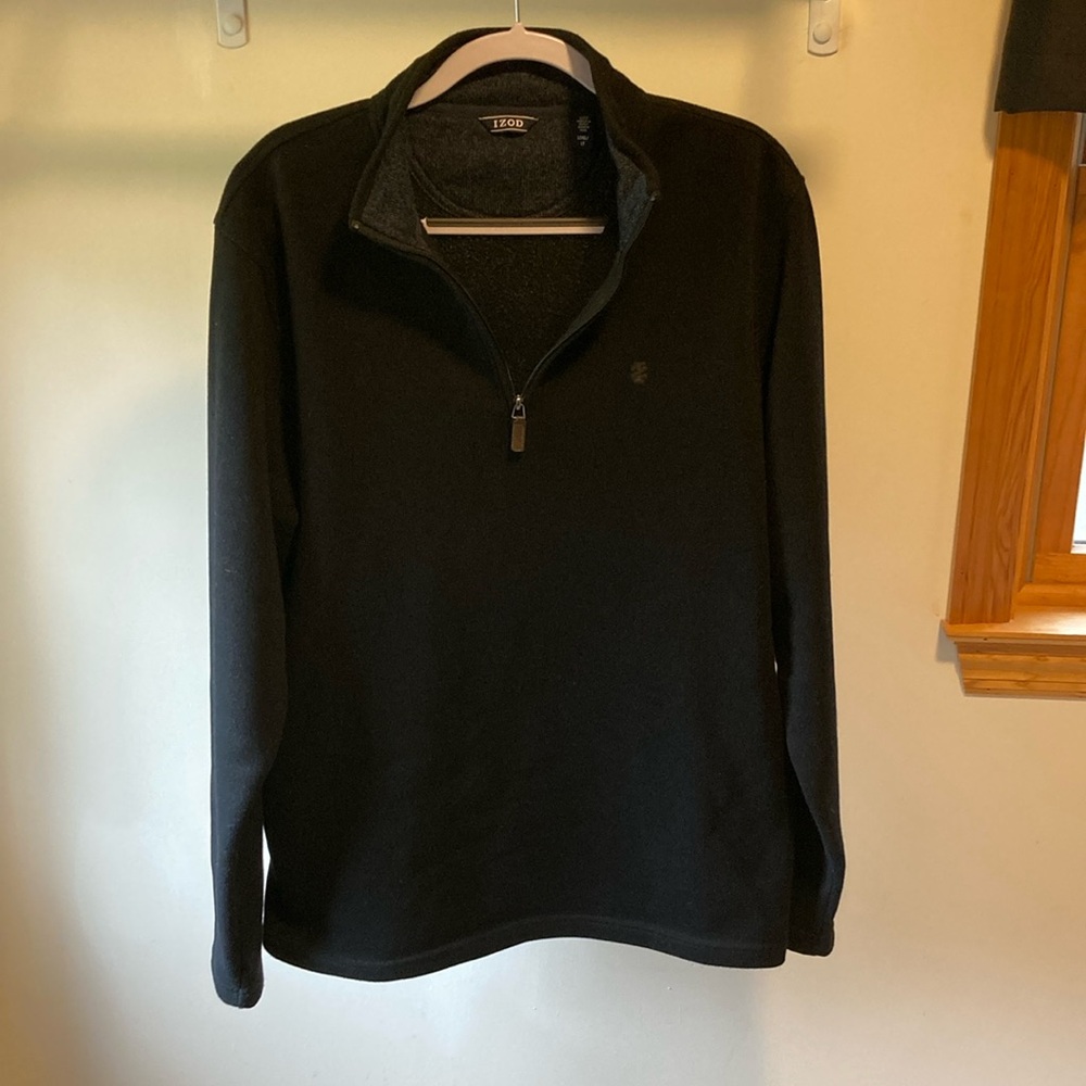 IZOD Men's Black Sweater